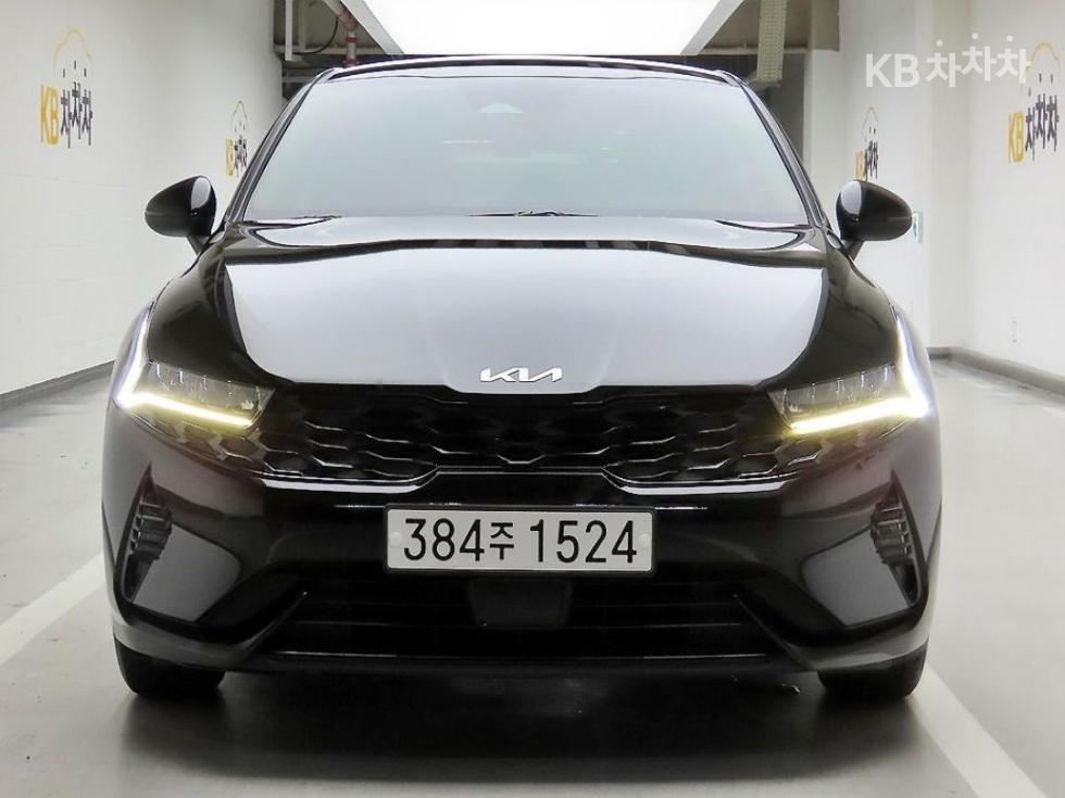 2022 kia k5