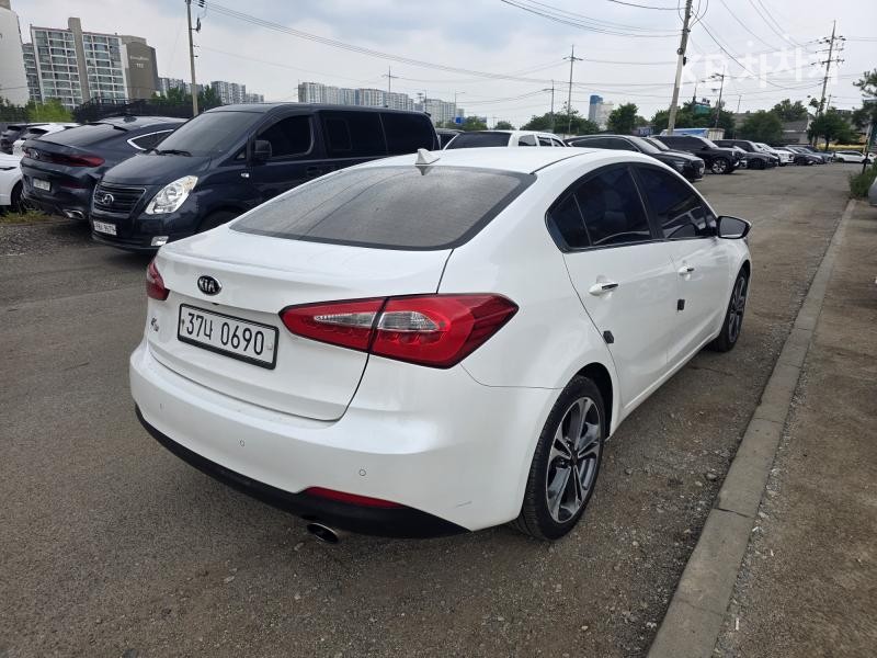 2015 - kia k3