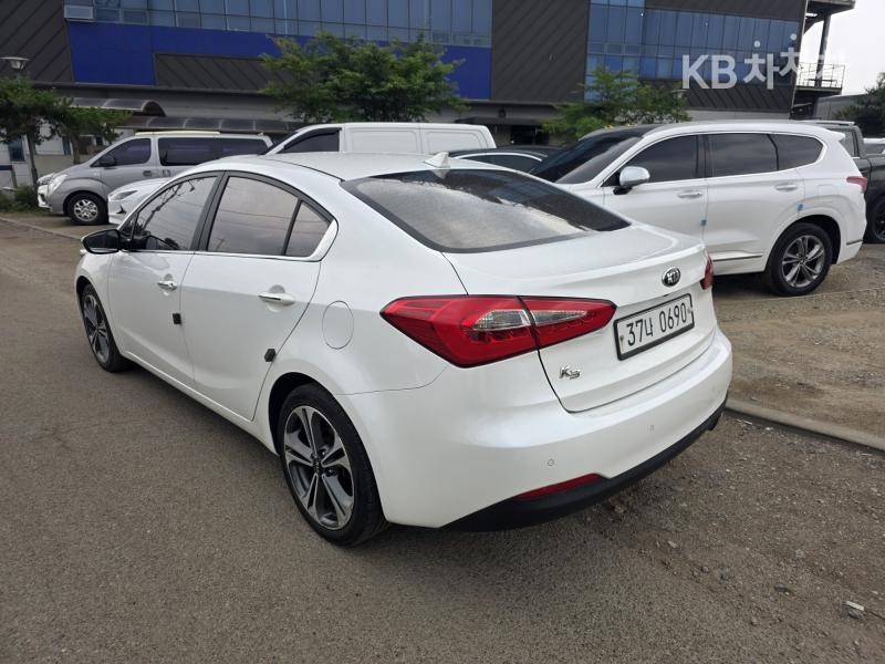 2015 - kia k3