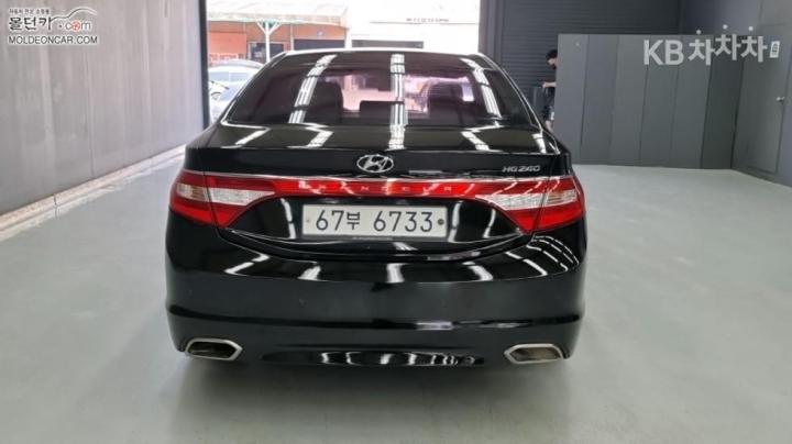 Hyundai Grandeur HG HG240 Modern 5