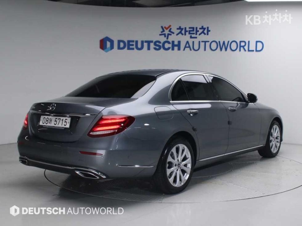 2019 Mercedes-Benz E (W213) photo
