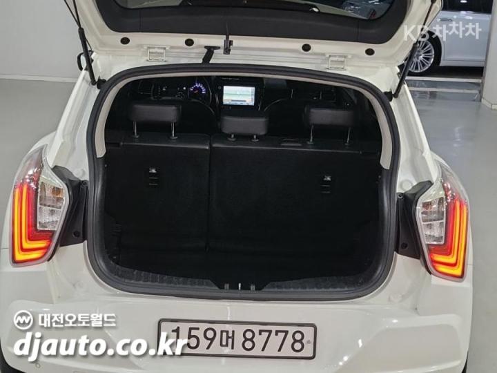 KG Mobility (Ssangyong) Tivoli Gasoline V3 2WD Base Type 6