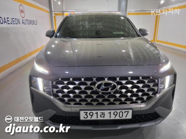 Hyundai Santa Fe TM Gasoline 2.5T 2WD Prestige 2