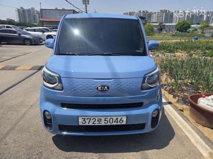 Kia Ray 1.0 Gasoline Luxury
