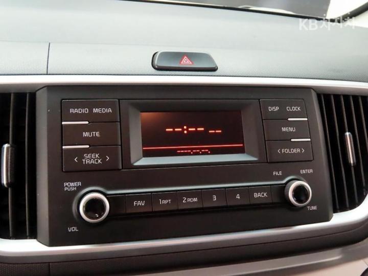 Kia Ray Van 1.0 Gasoline Van Prestige 9