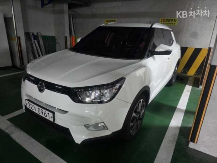 KG Mobility (Ssangyong) Tivoli Gasoline LX 4WD Premium Type 3