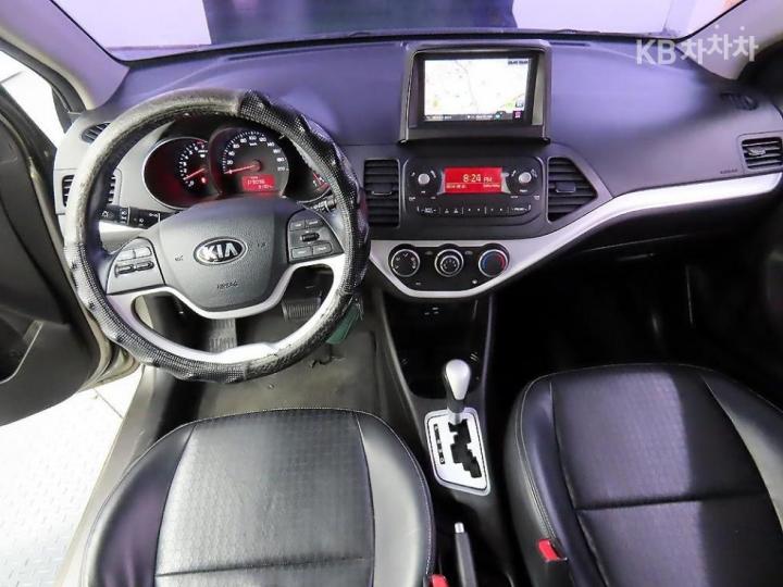 Kia Morning Deluxe 8