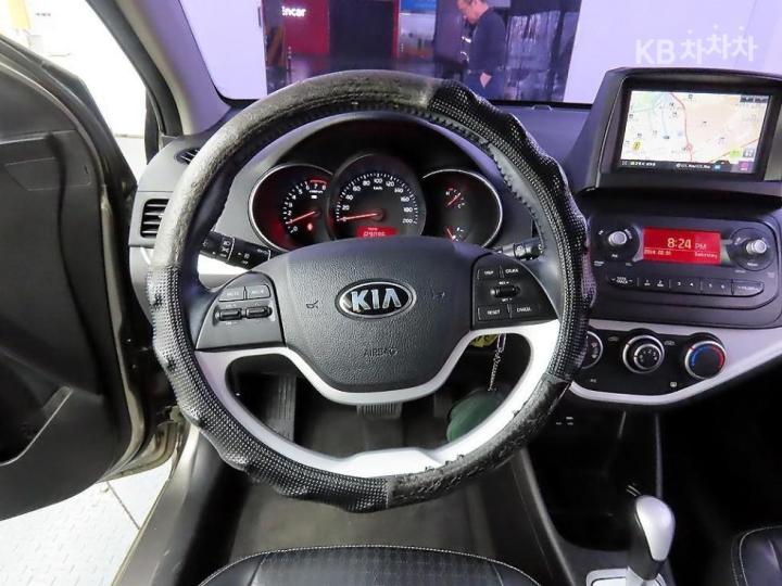 Kia Morning Deluxe 10