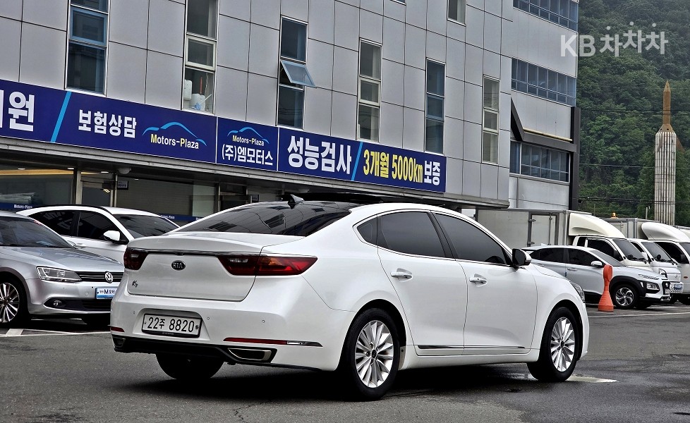 2019 - kia k7