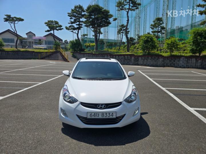 Hyundai Avante MD M16 GDi TOP