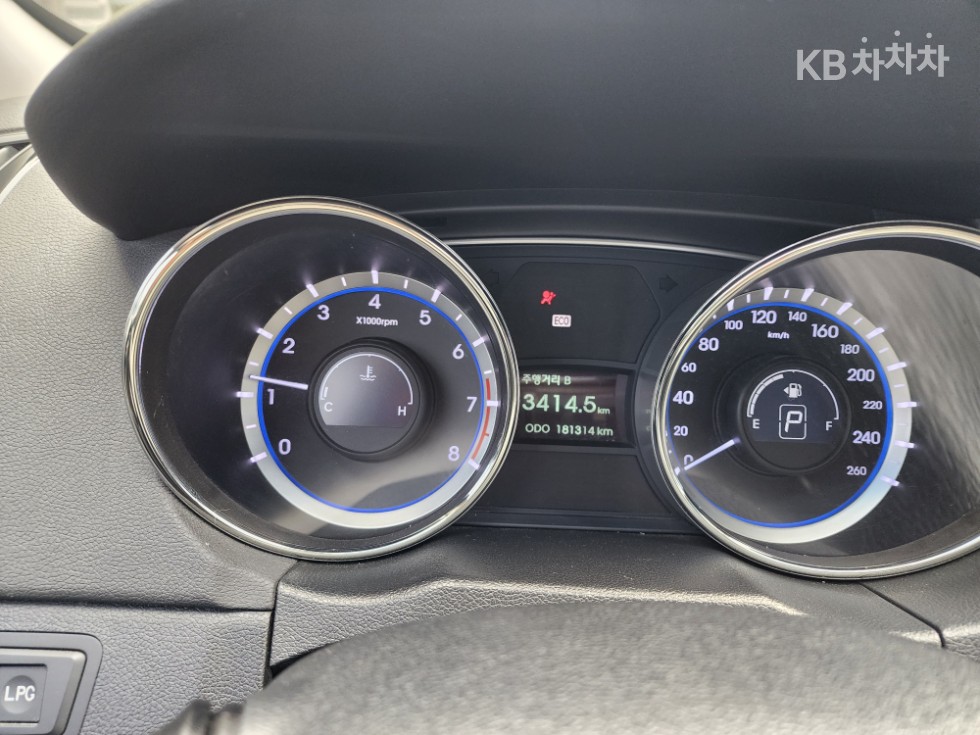 Hyundai Sonata — miniaturë 5