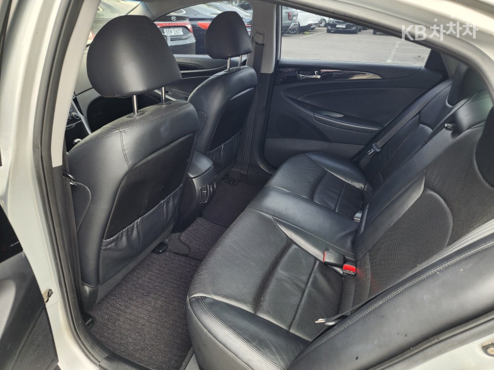 Hyundai Sonata — miniaturë 8