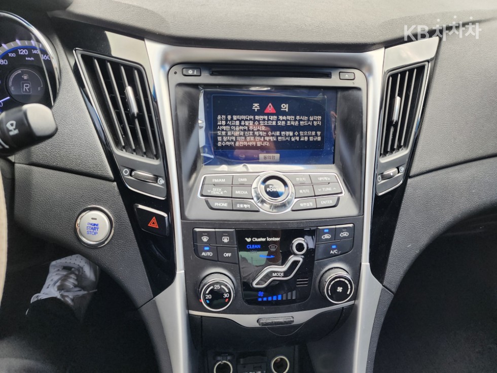 Hyundai Sonata — miniaturë 9