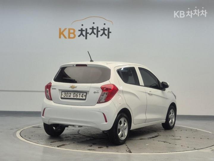Chevrolet Spark The Next LTZ 4