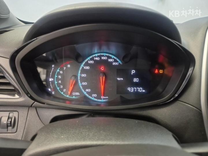 Chevrolet Spark The Next LTZ 7
