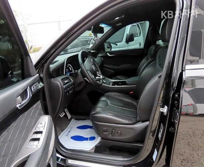 Hyundai Palisade 2.2 Diesel Calligraphy 6