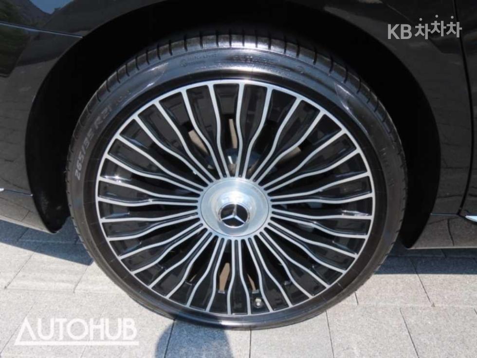 Mercedes-Benz S-klasse — miniaturë 17