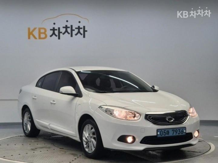 Renault SM3 Z.E. RE 5