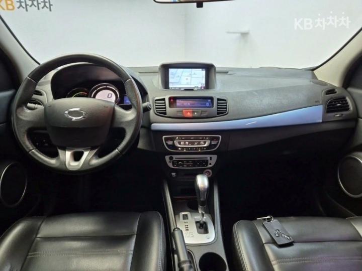 Renault SM3 Z.E. RE 8