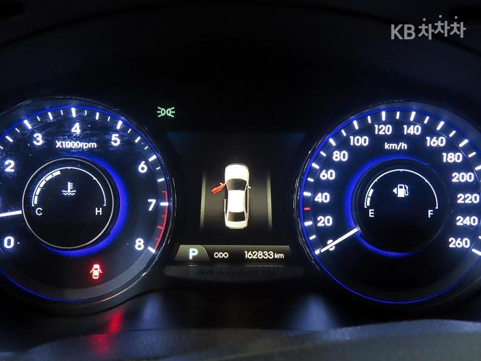 Hyundai Grandeur — miniaturë 9