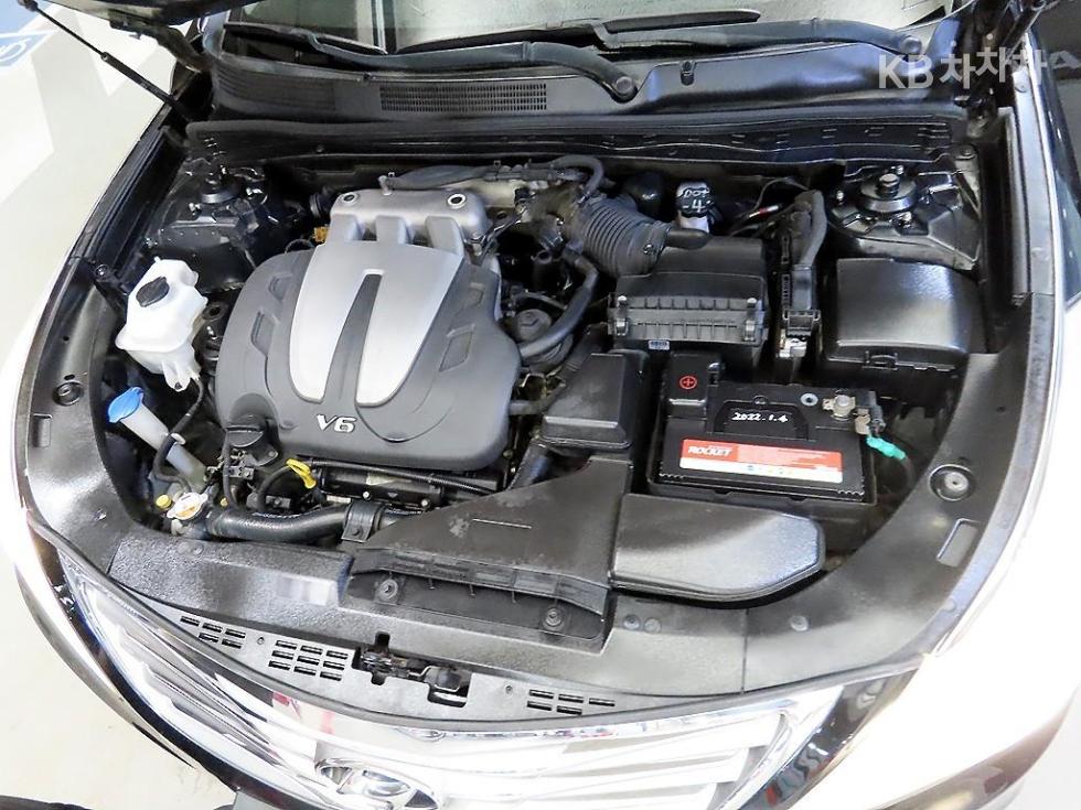 Hyundai Grandeur — miniaturë 18