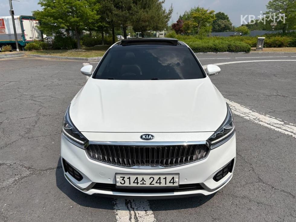 Kia K7 3.0 LPi 럭셔리 — foto 1
