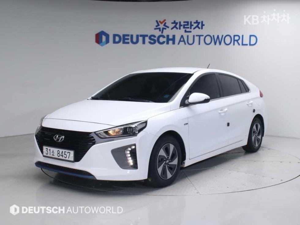 2016 hyundai ioniq
