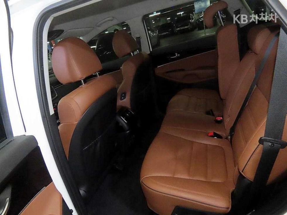 2018 - kia sorento