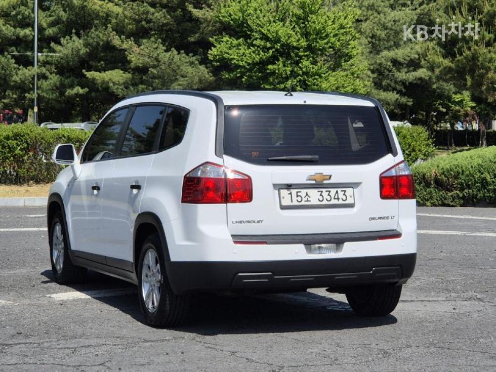 Chevrolet Orlando — miniaturë 2