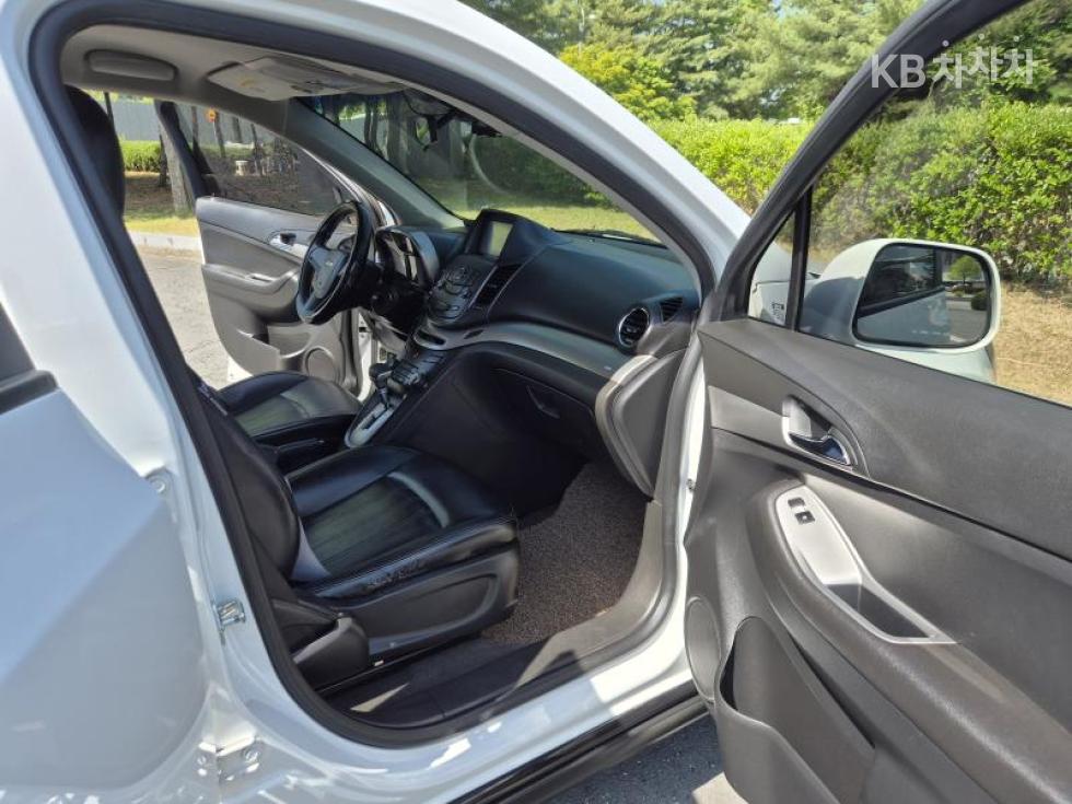 Chevrolet Orlando — miniaturë 9