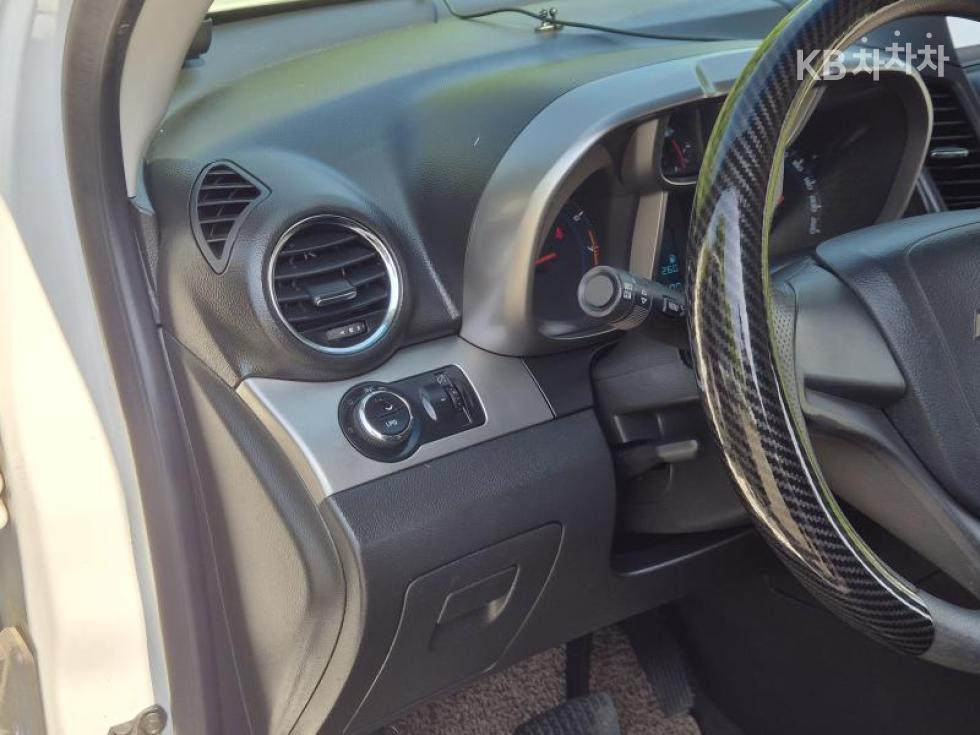 Chevrolet Orlando — miniaturë 16