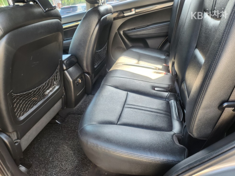 2010 - kia sorento