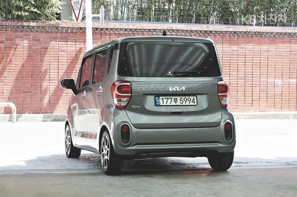2022 - kia ray