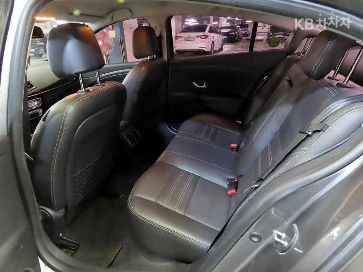 Renault SM3 Neo RE 8