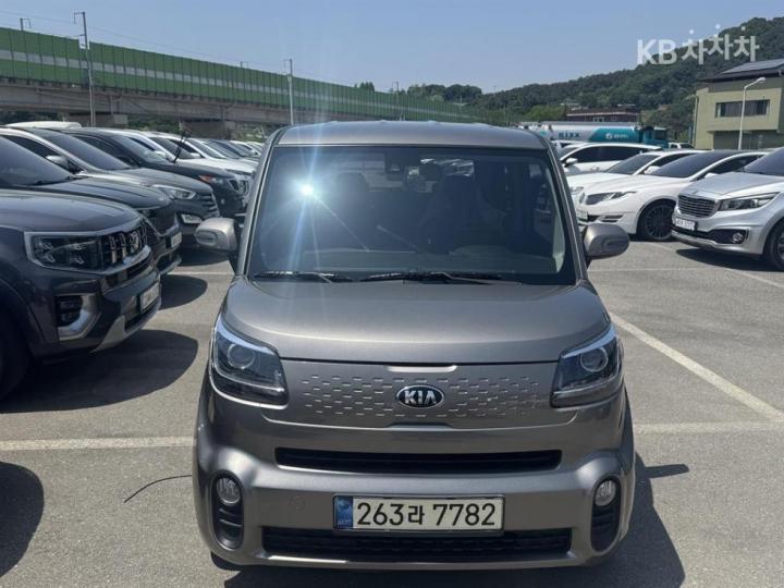 Kia Ray 1.0 Gasoline Signature