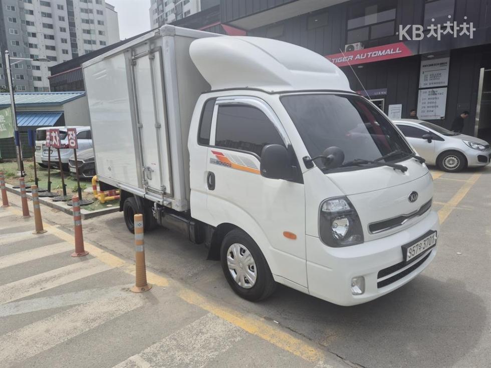 2018 - kia bongo iii