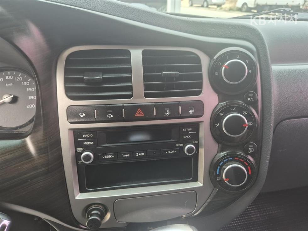 2018 - kia bongo iii