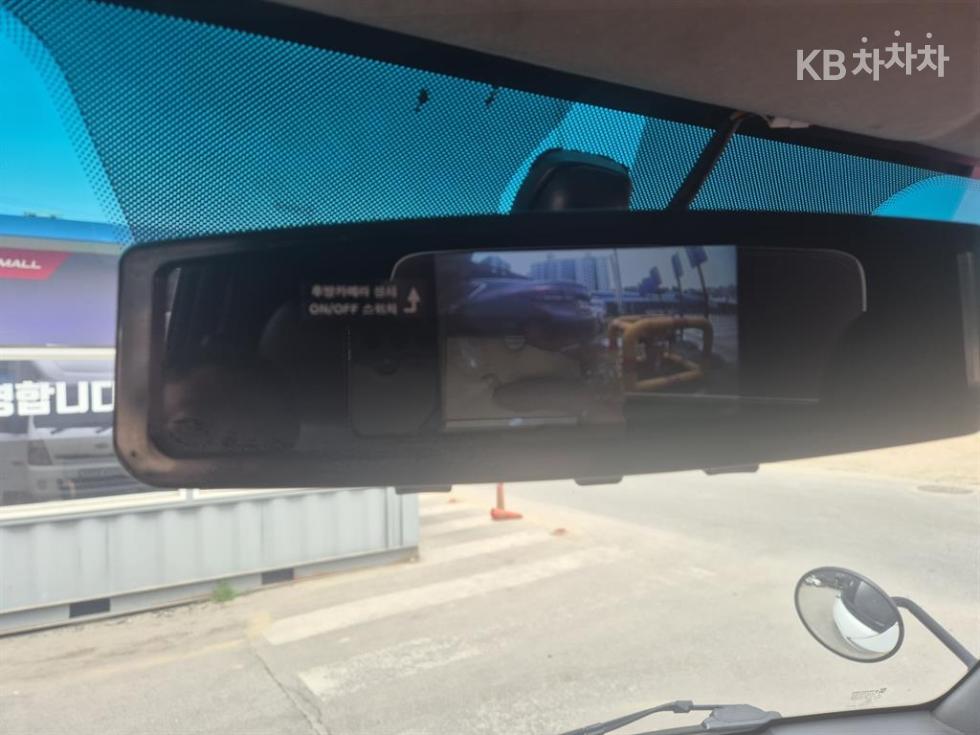 2018 - kia bongo iii