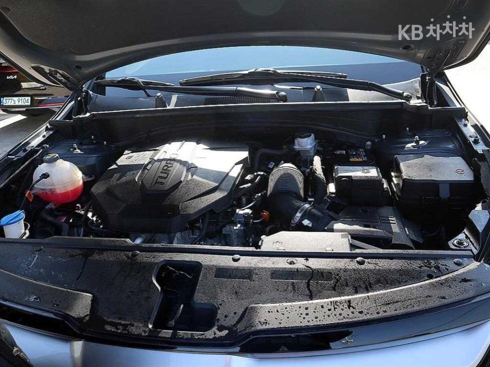 2022 - kia sportage