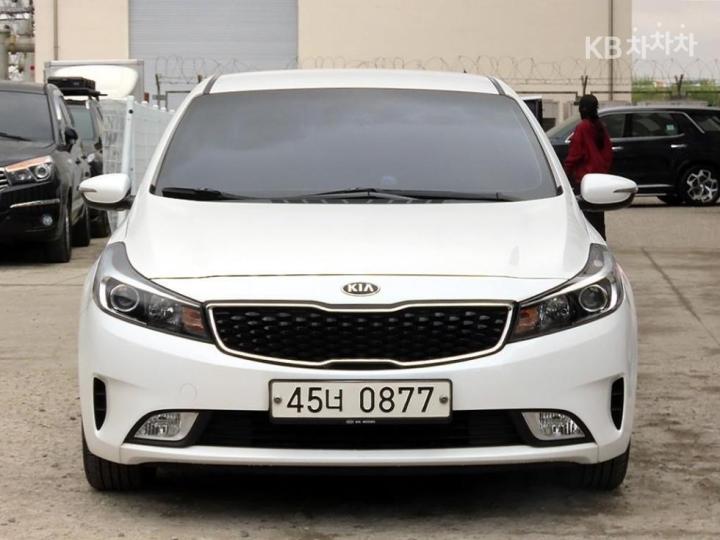 Kia K3 1.6 Gasoline Trendy Base Type