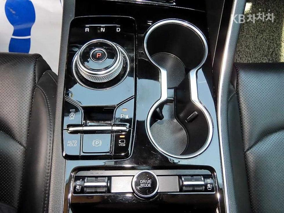 2020 - kia k5