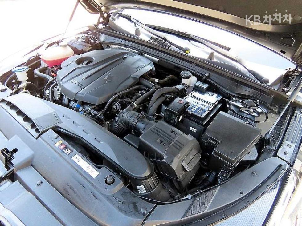 2020 - kia k5
