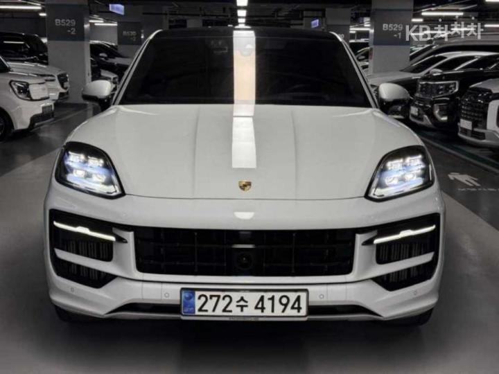 Porsche Cayenne 4.0 GTS Coupe — foto 1