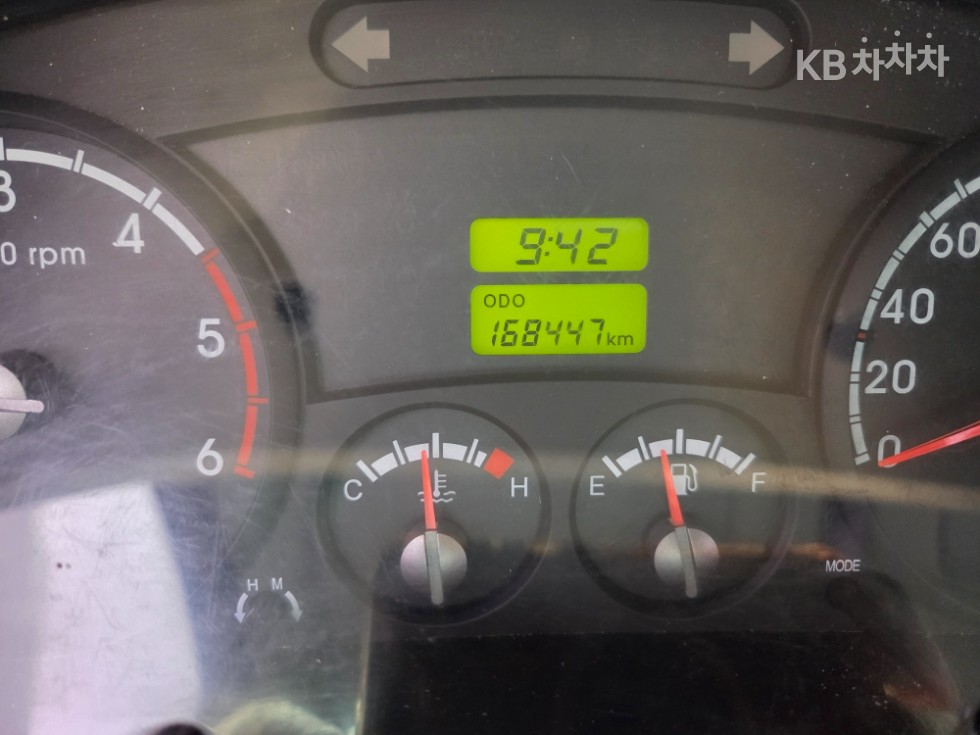 2016 - kia bongo iii