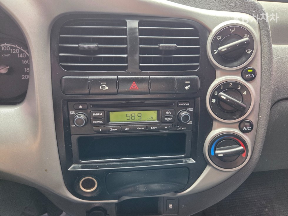 2016 - kia bongo iii