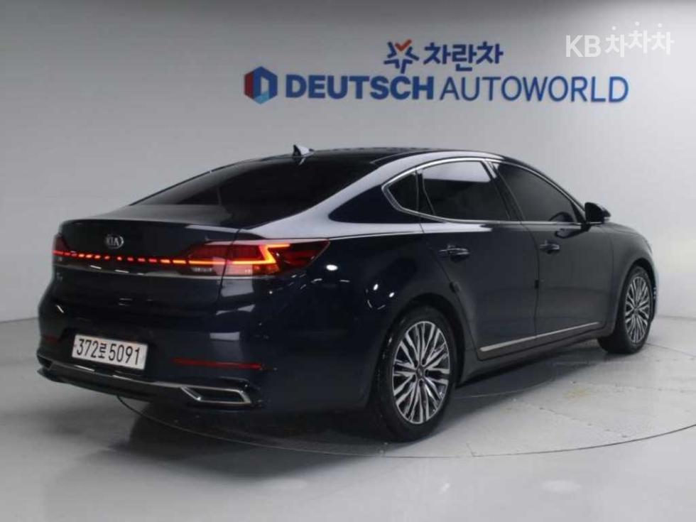 2020 - kia k7