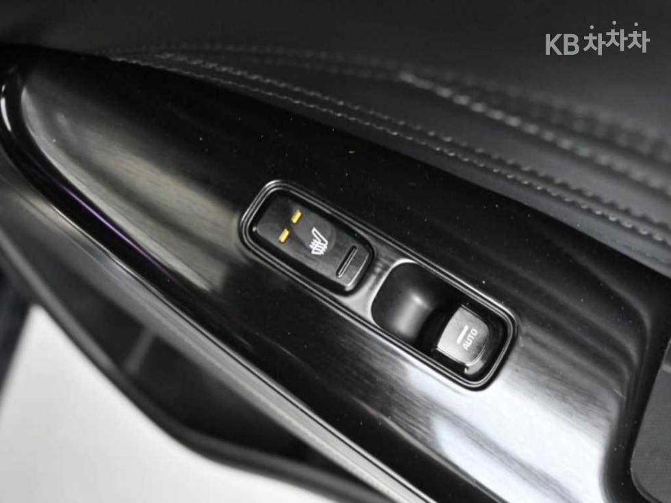 2020 - kia k7
