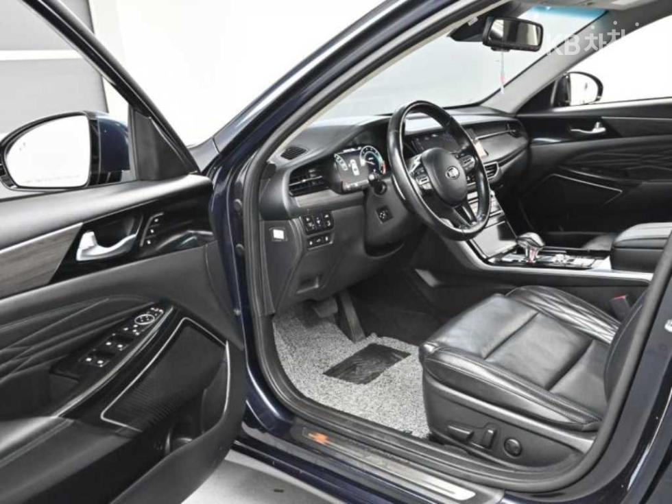 2020 - kia k7
