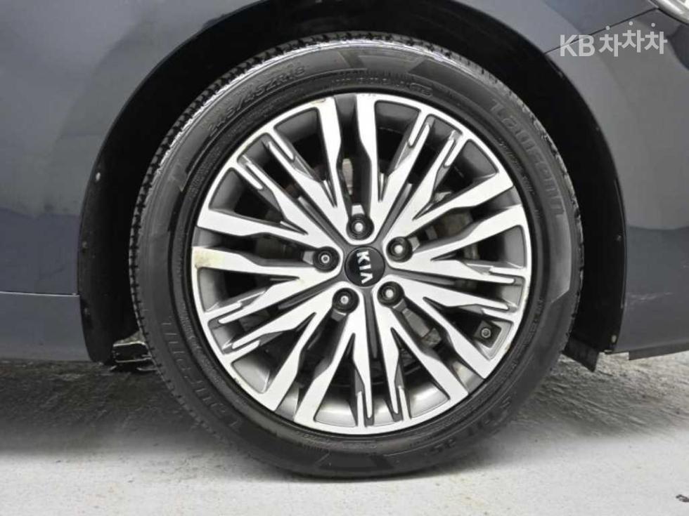 2020 - kia k7