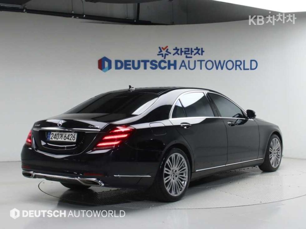 2019 Mercedes-Benz S photo